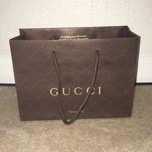 Gucci paper bag